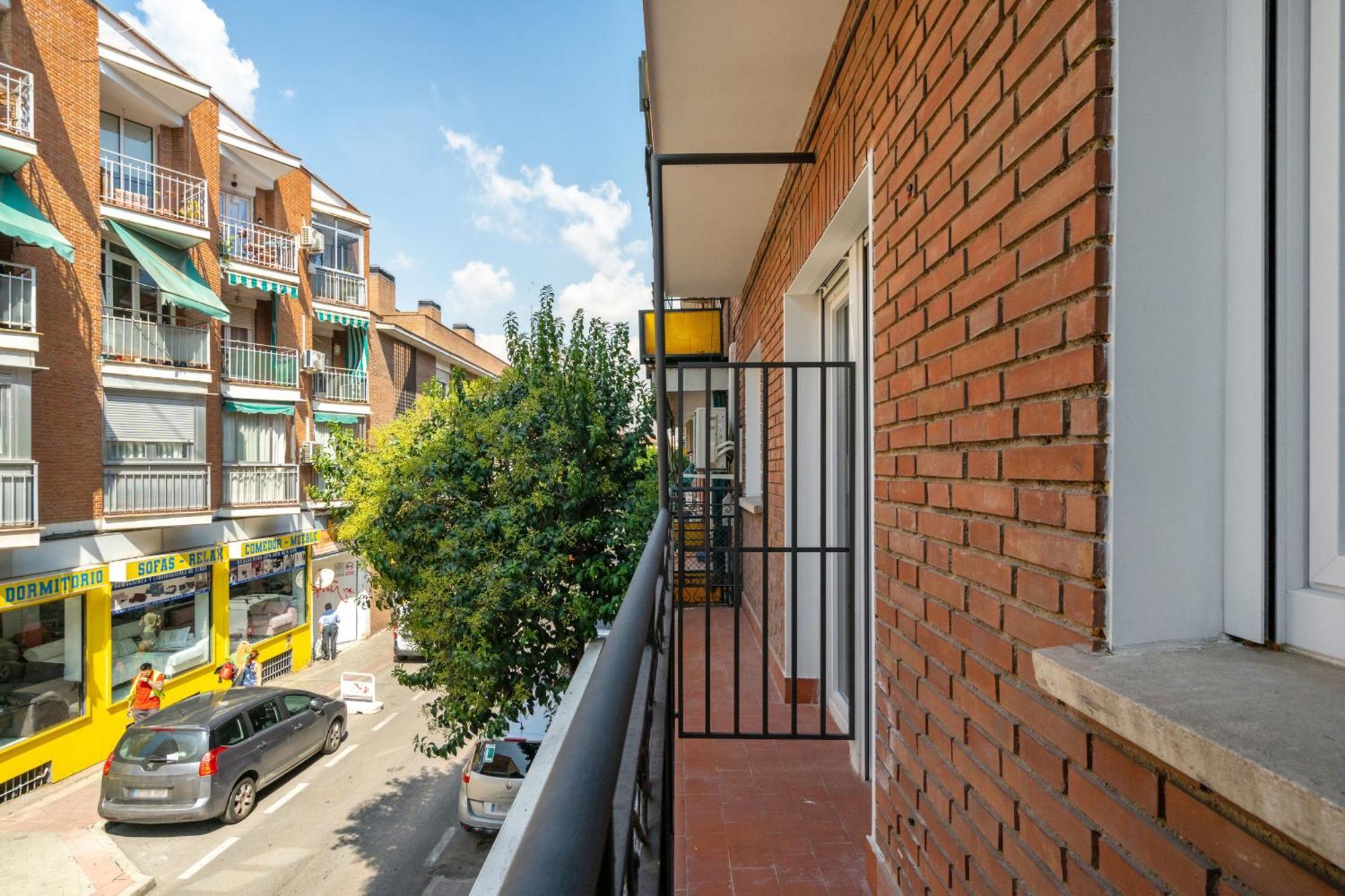 Madrid Riverside Studios Con Parking Incluido Alquiler Temporal Eksteriør billede