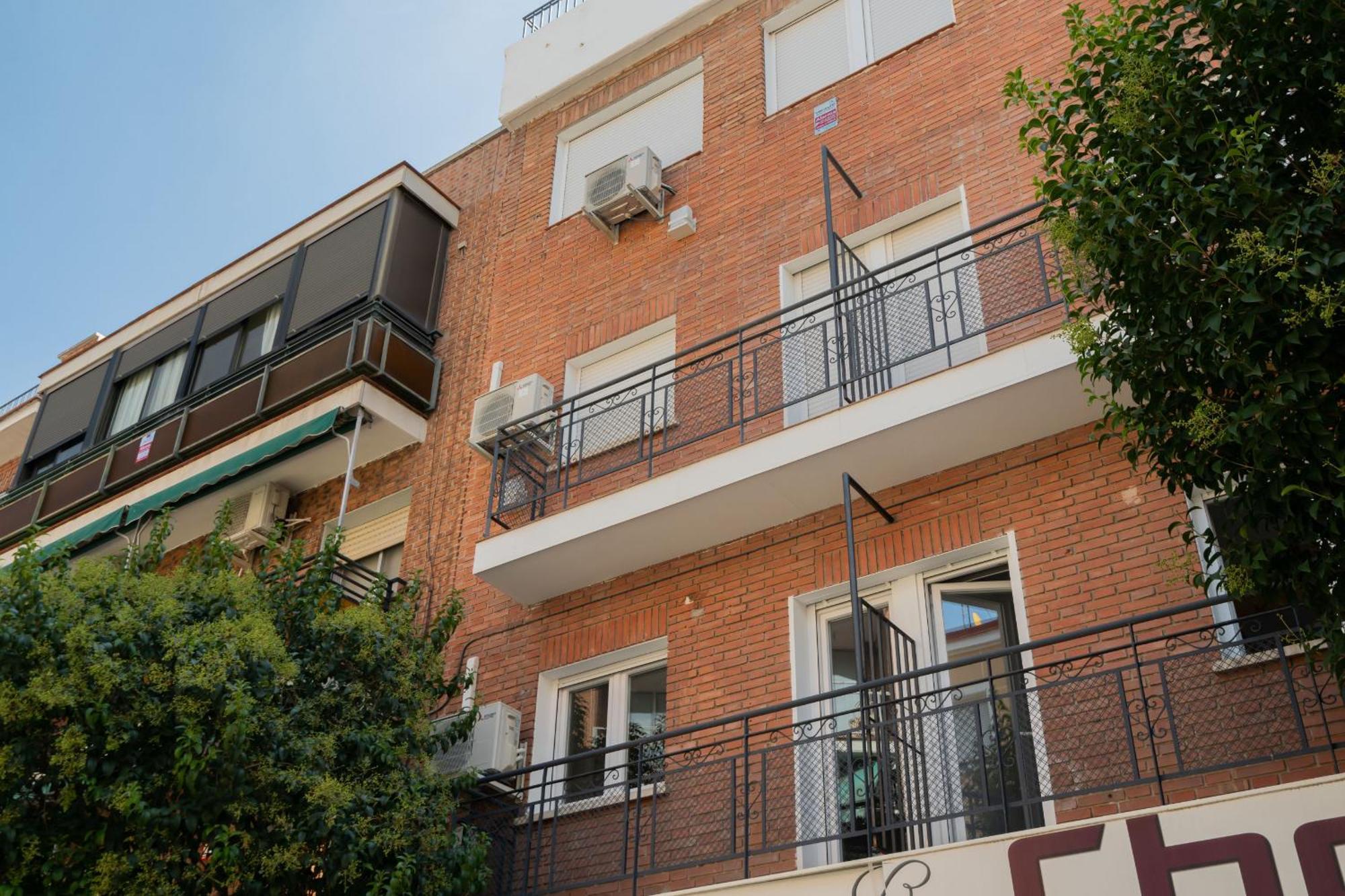 Madrid Riverside Studios Con Parking Incluido Alquiler Temporal Eksteriør billede