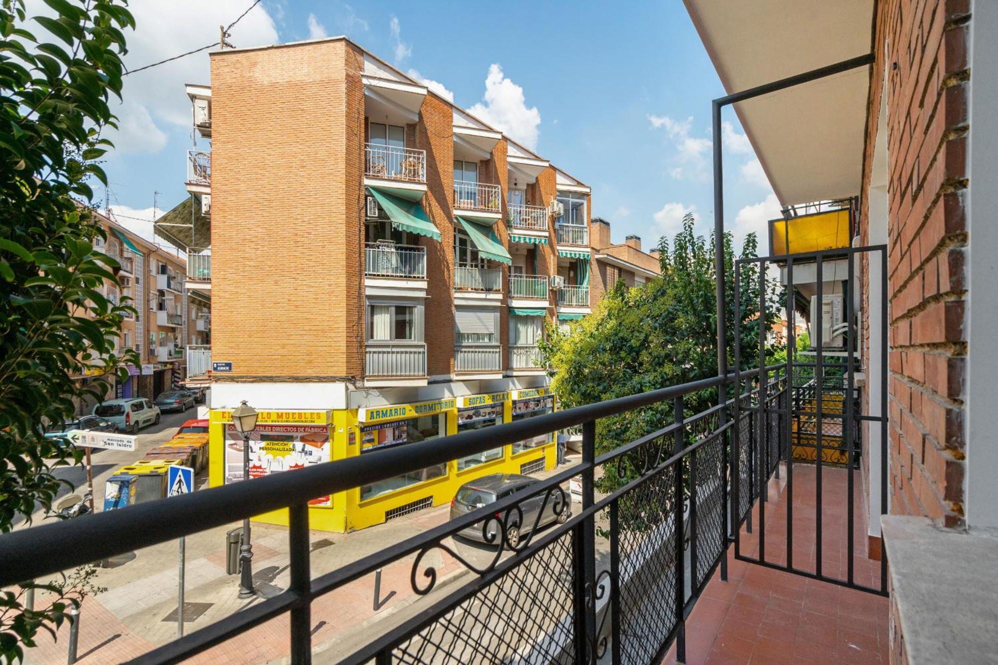 Madrid Riverside Studios Con Parking Incluido Alquiler Temporal Eksteriør billede
