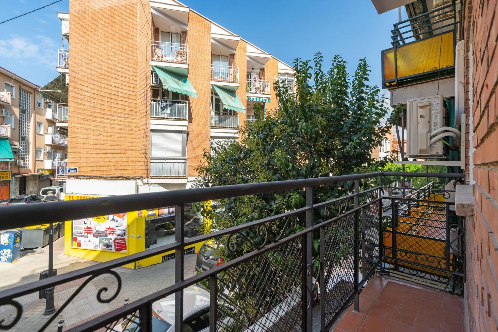 Madrid Riverside Studios Con Parking Incluido Alquiler Temporal Eksteriør billede